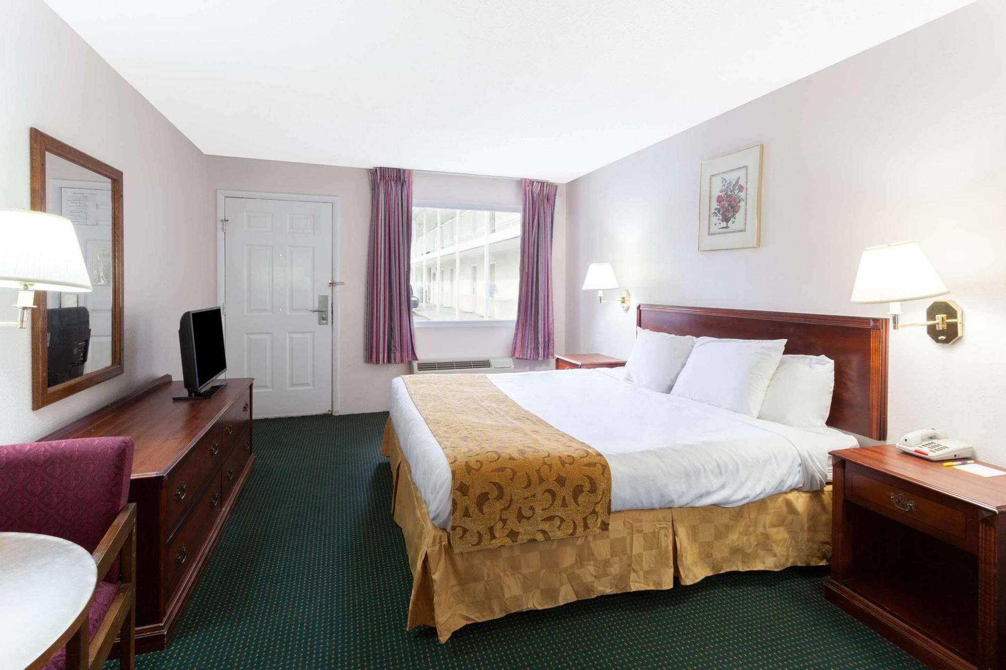 Days Inn By Wyndham Dahlonega University Area Esterno foto